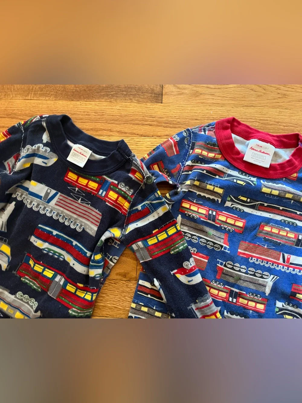 2 sets Hanna Andersson Kids Train-Print Long Sleeve Pajamas- Navy/Blue 5T